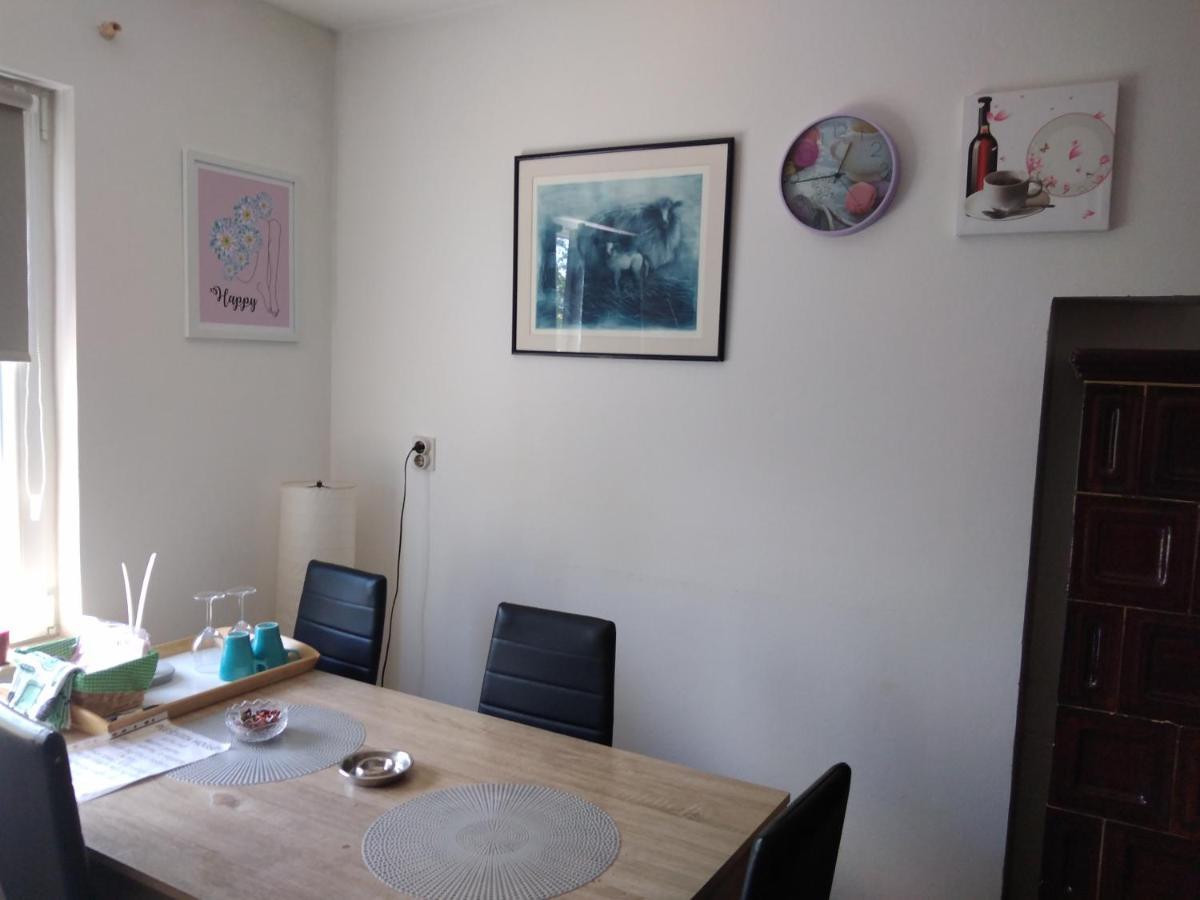 Holiday Home Nature Plesivica ยาสเตรบาร์สโก ภายนอก รูปภาพ