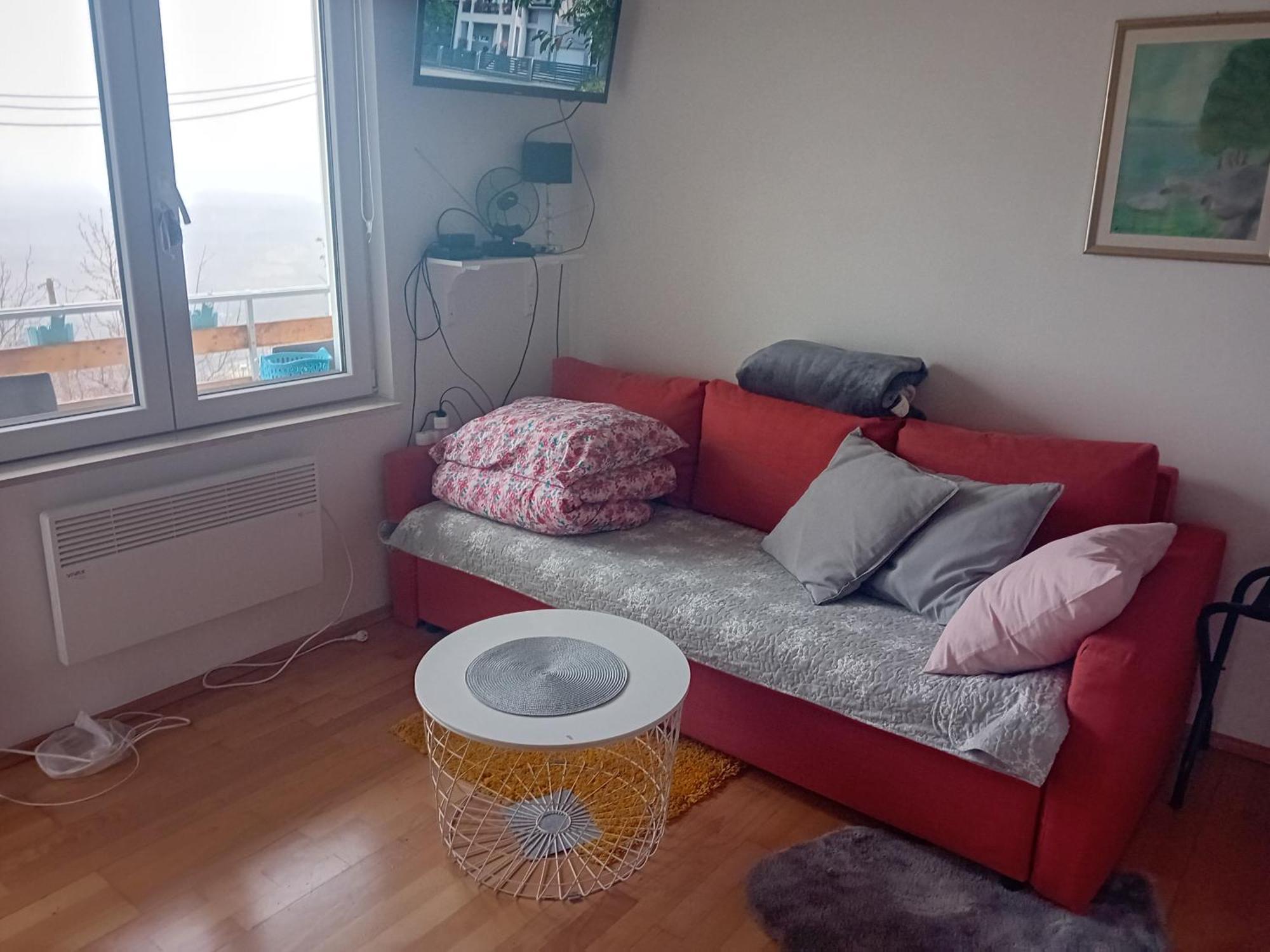 Holiday Home Nature Plesivica ยาสเตรบาร์สโก ภายนอก รูปภาพ