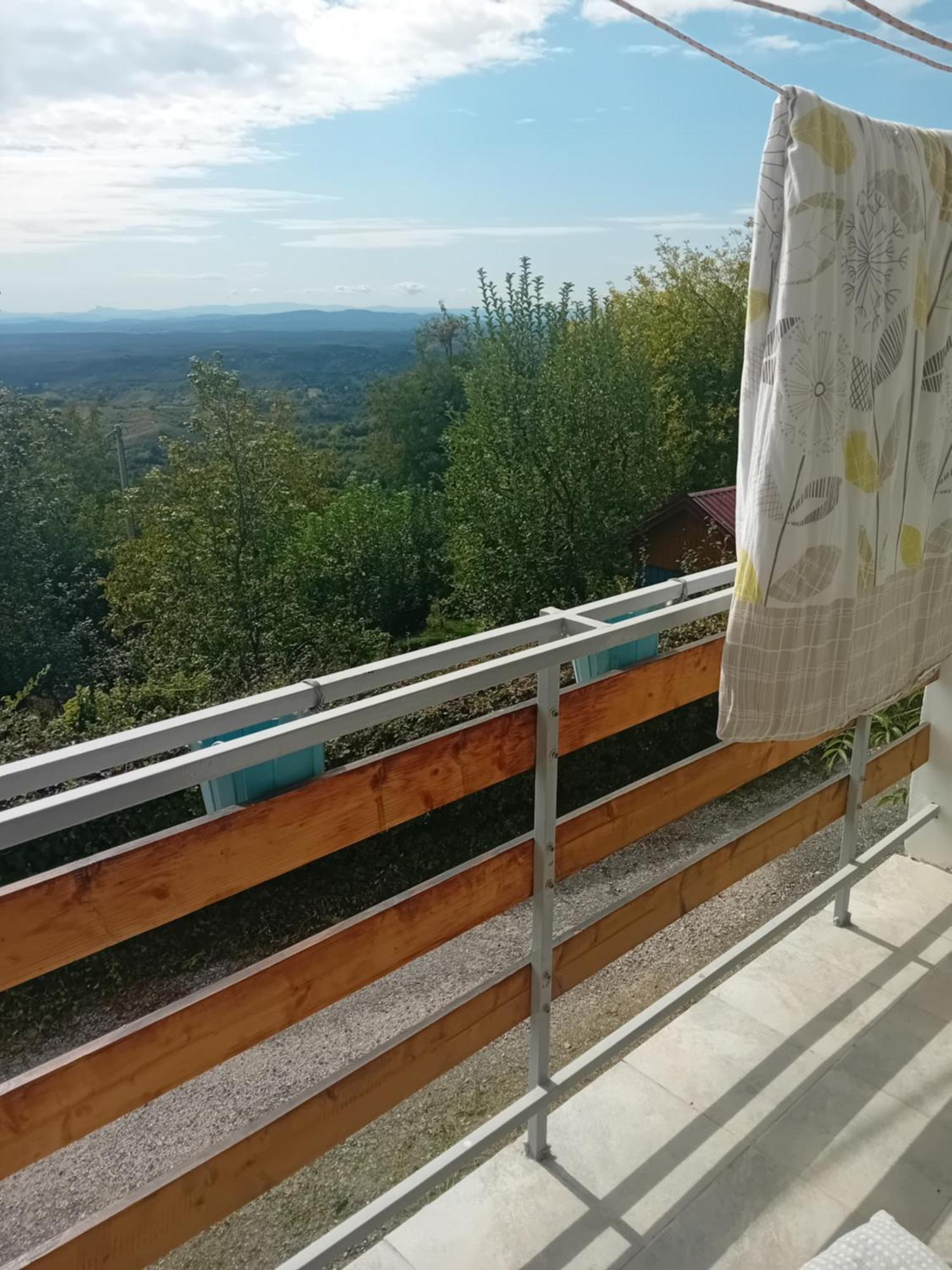 Holiday Home Nature Plesivica ยาสเตรบาร์สโก ภายนอก รูปภาพ