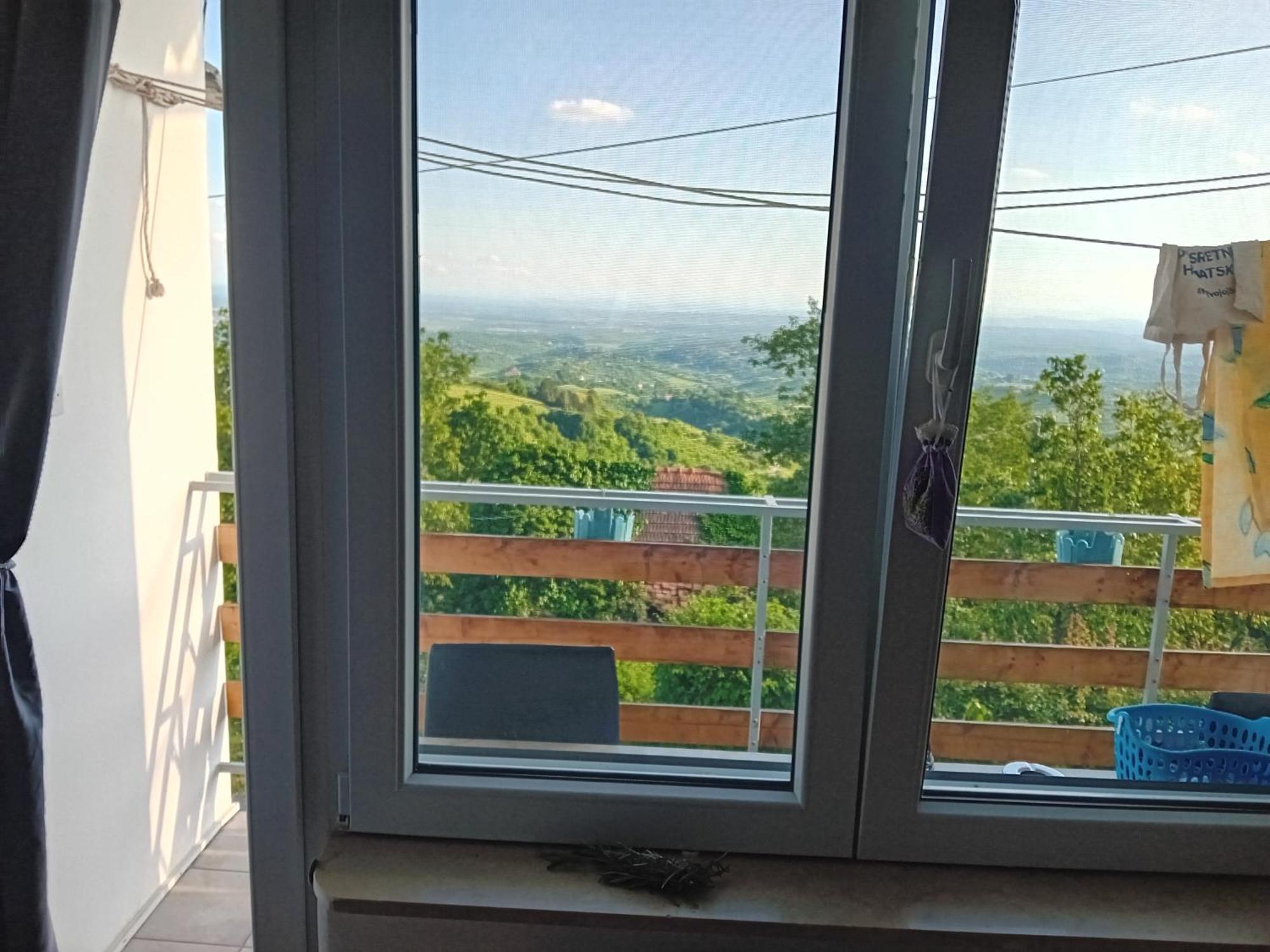 Holiday Home Nature Plesivica ยาสเตรบาร์สโก ภายนอก รูปภาพ